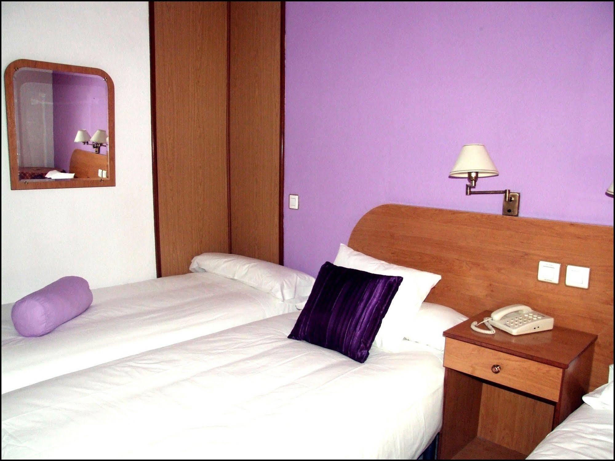 Hostal Santa Marta 阿兰约兹 外观 照片