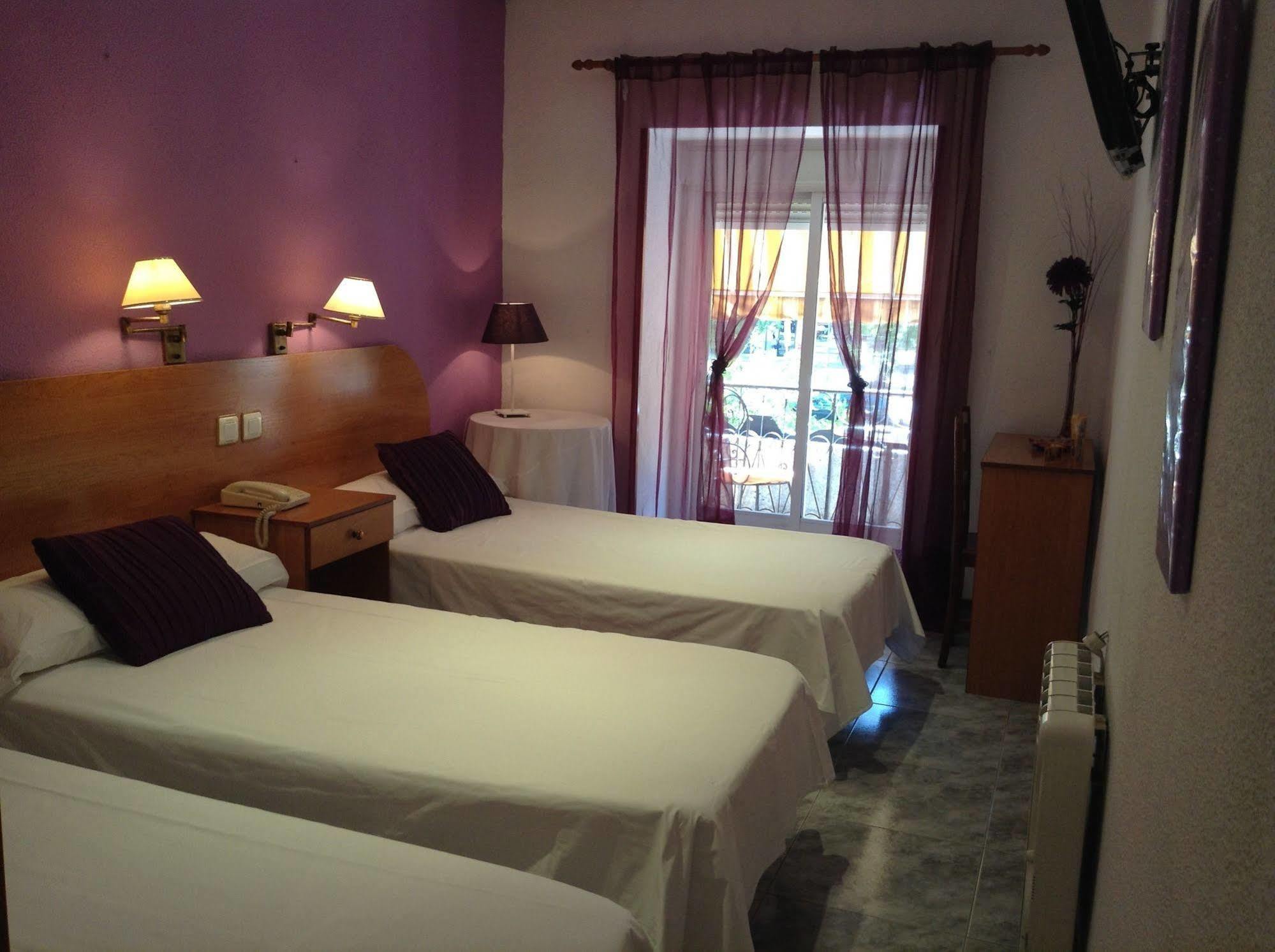 Hostal Santa Marta 阿兰约兹 外观 照片